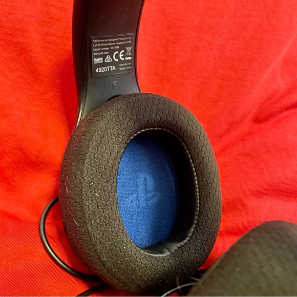 PDP Pro LvL 50 Wired Headset PS4/ps5 - Picture 3 of 5